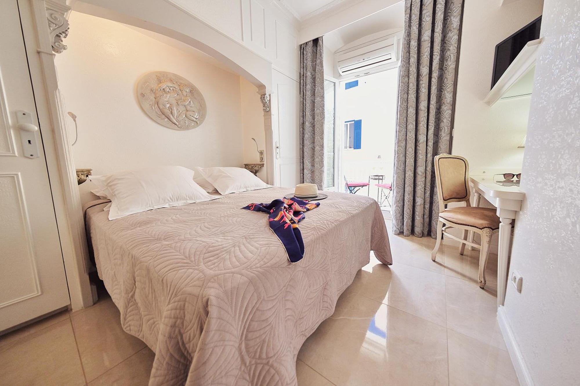 Le Magnolia Hotel Calvi (Corsica)