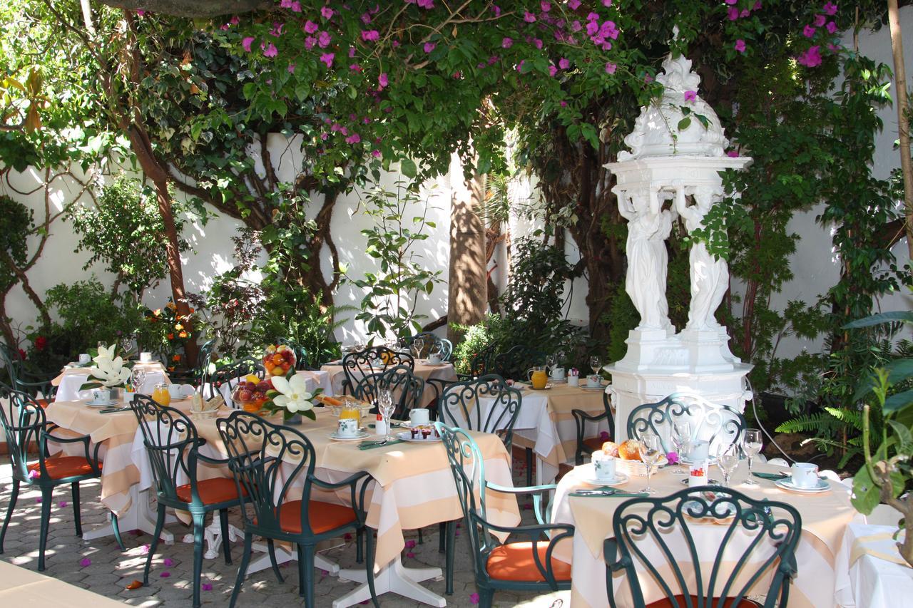 Le Magnolia Hotel Calvi (Corsica)